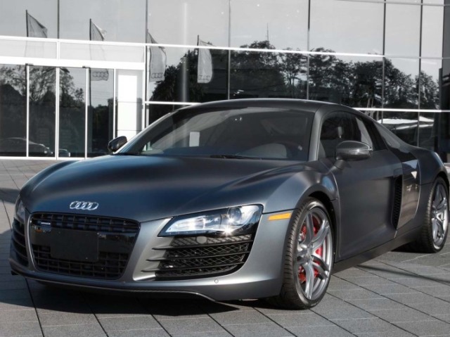 Audi R8