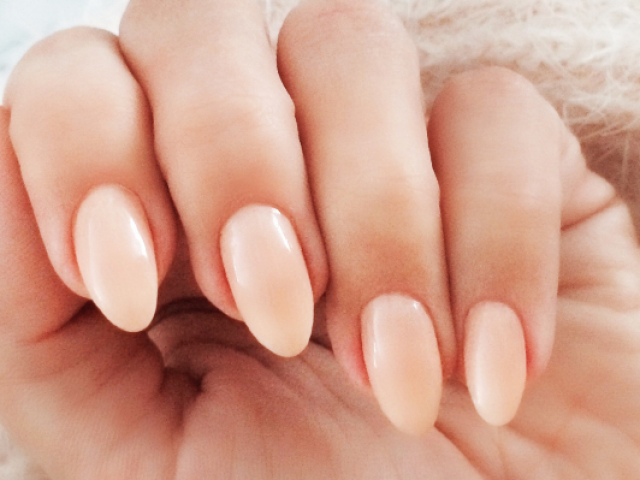 Oval