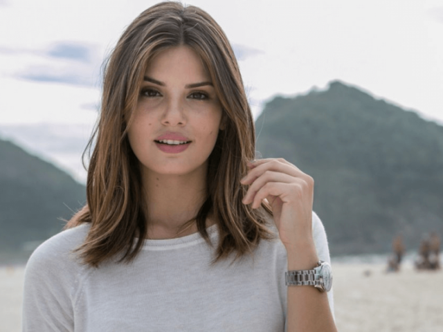 Camila Queiroz
