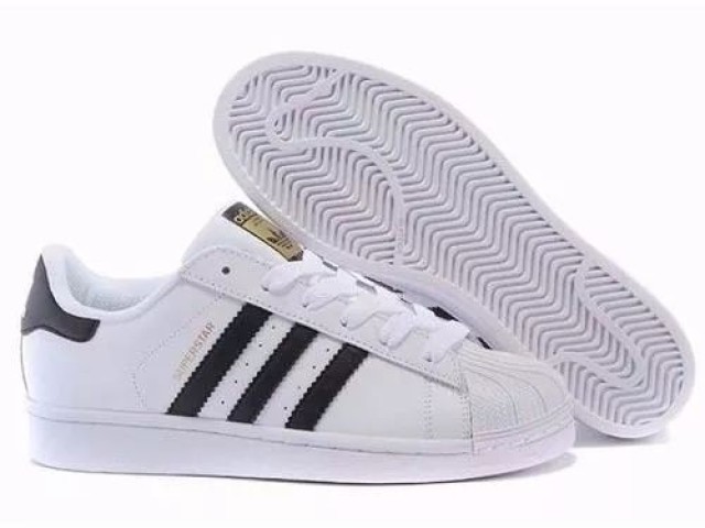 Esse da Adidas tá na Moda