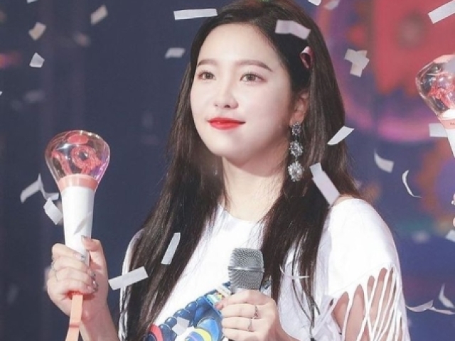 3. Yeri (Red Velvet)