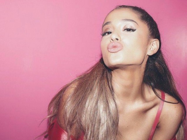 ARIANA GRANDE ♡