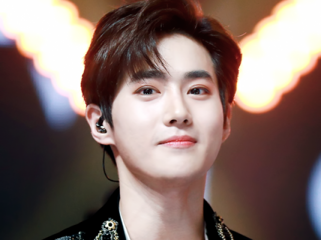 Suho (EXO)