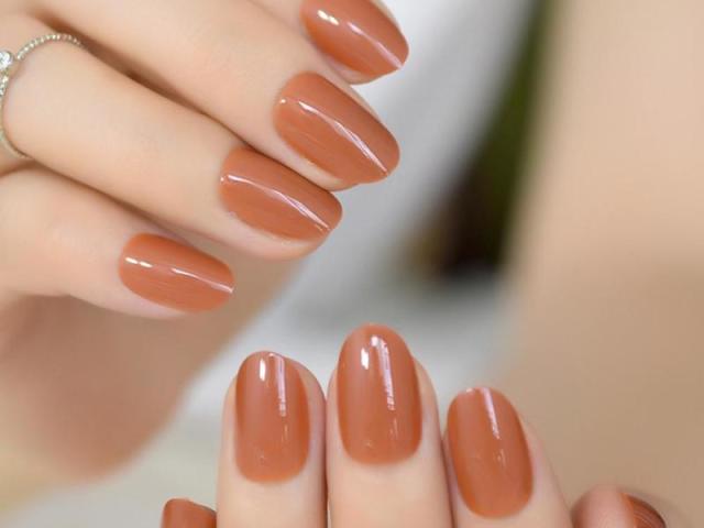 Round (Oval)