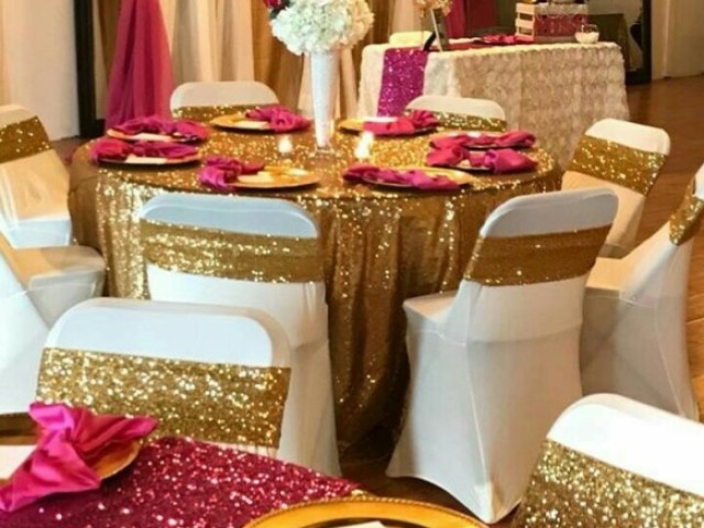Chique
Rosa e amarelo