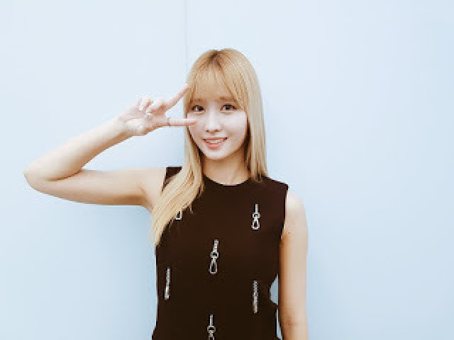 Momo(TWICE)