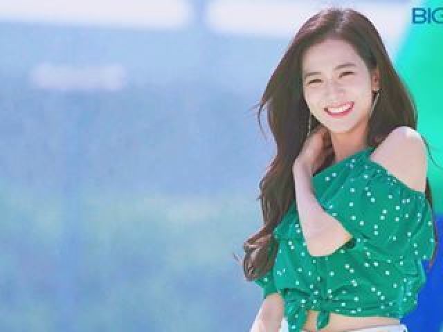 JISOO(BLACKPINK)