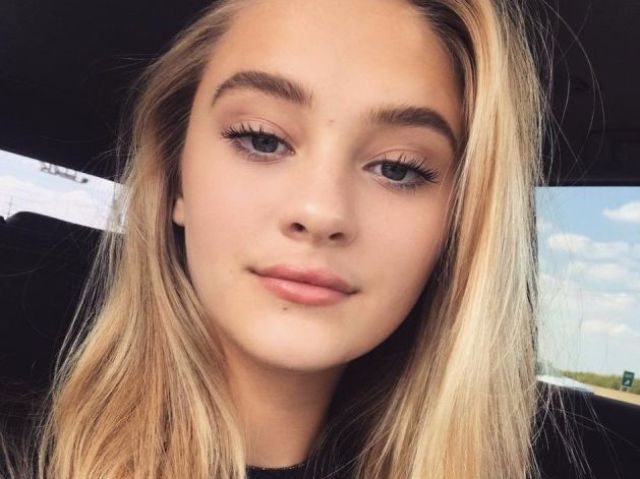 Lizzy Greene