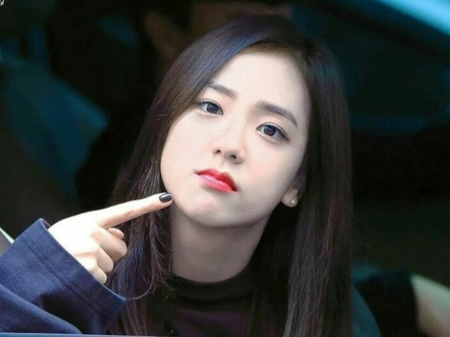 Jisoo (Blackpink)