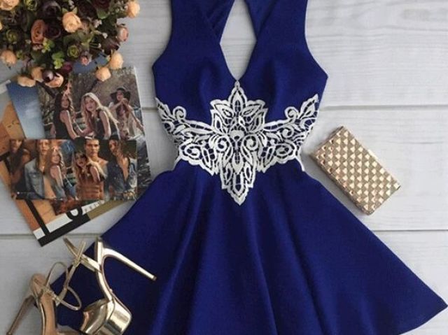 vestido simples azul