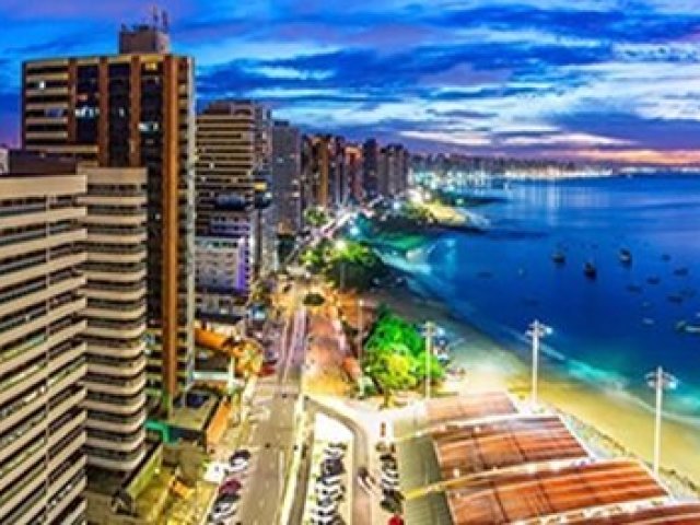 Fortaleza 
lugar cheio de praia