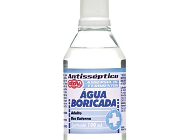 água boricada