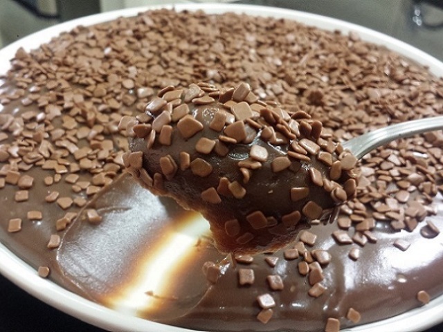 Uma tigela de brigadeiro de colher, para adoçar meu dia!