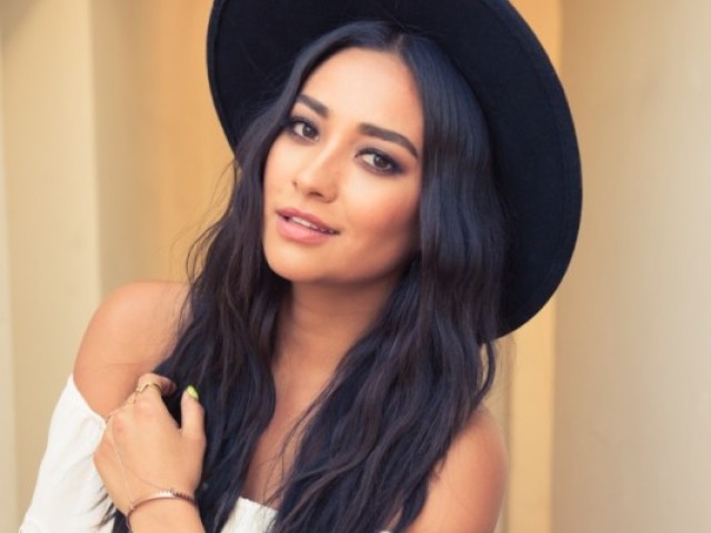 Você realmente conhece a Shay Mitchell?