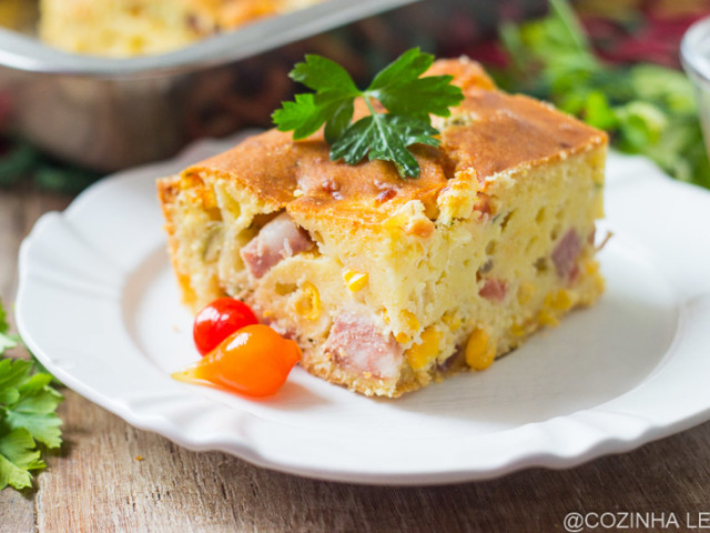 Bolo de presunto e queijo