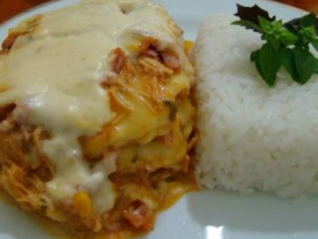 Lasanha com arroz