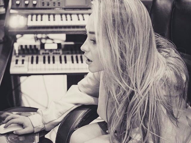O quanto você sabe sobre a Sabrina Carpenter?