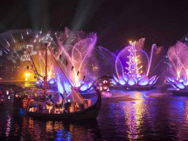 Rivers of light