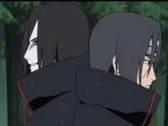 Orochimaru e Itachi