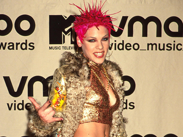 Qual seu look do Red Carpet dos anos 2000?