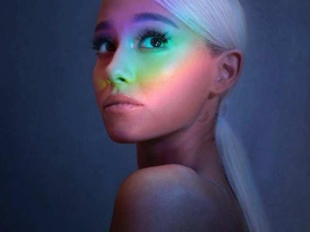 ´´No Tears Left To Cry´´ - Ariana Grande