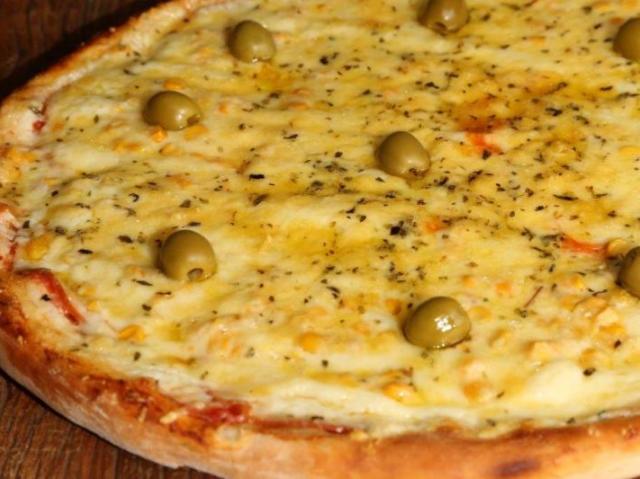 Pizza Mussarela