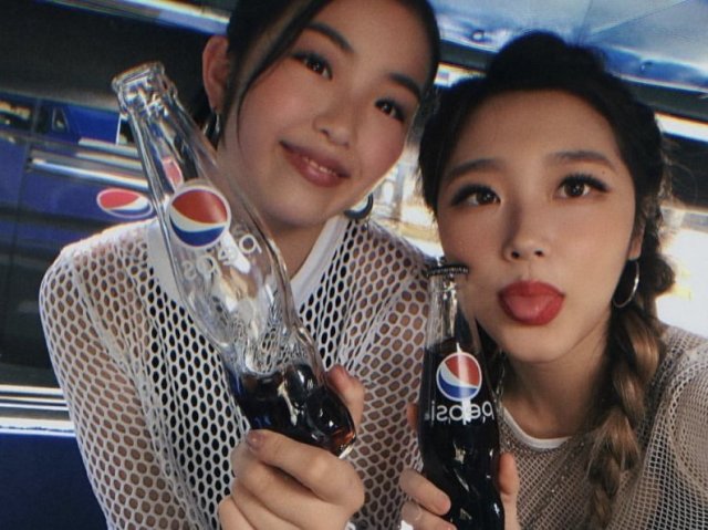 HINA E HEYOON