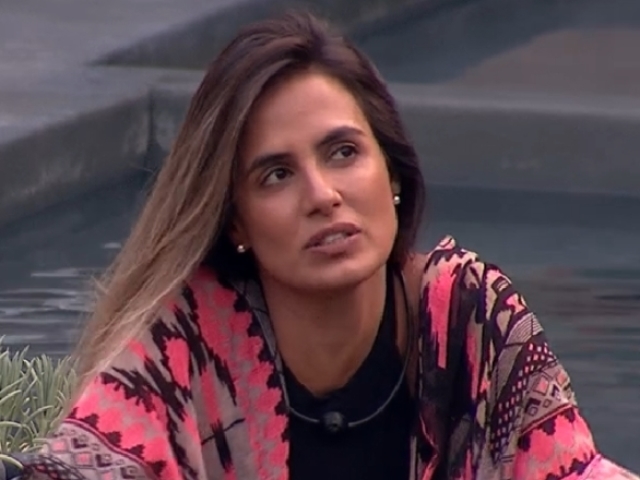 Carolina Peixinho - BBB19