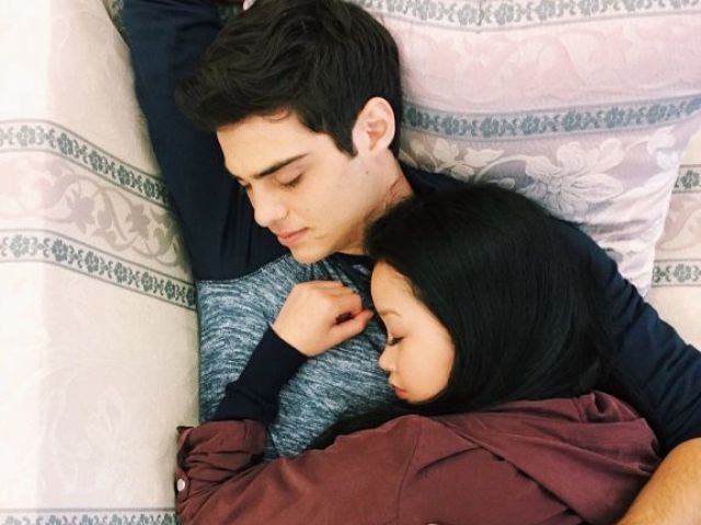 Para todos os garotos que já amei! Lara Jean e Peter Kavinsky