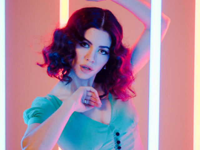 Marina and the Diamonds