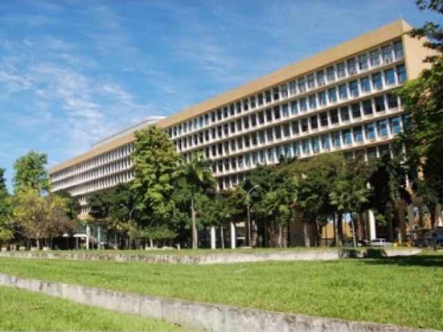 UFRJ - Universidade Federal do Rio de Janeiro