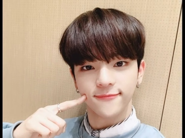 Nosso líder é o Woojin do STRAY KIDS