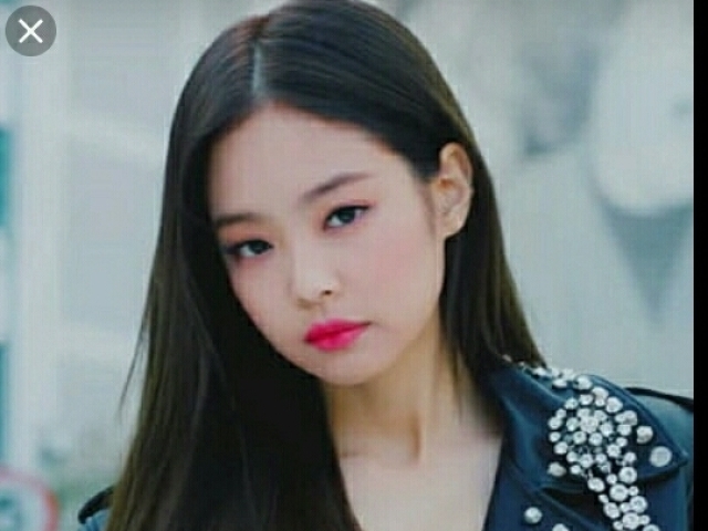 Oiii sou a Jennie e tenho 19 anos tbm 😄