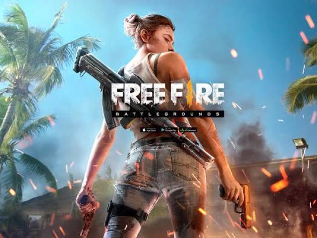 OS JOGADORES DE FREE FIRE (OS CORNOS)