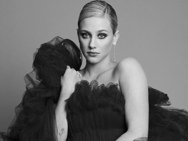 Betty Cooper(Lili Reinhart)