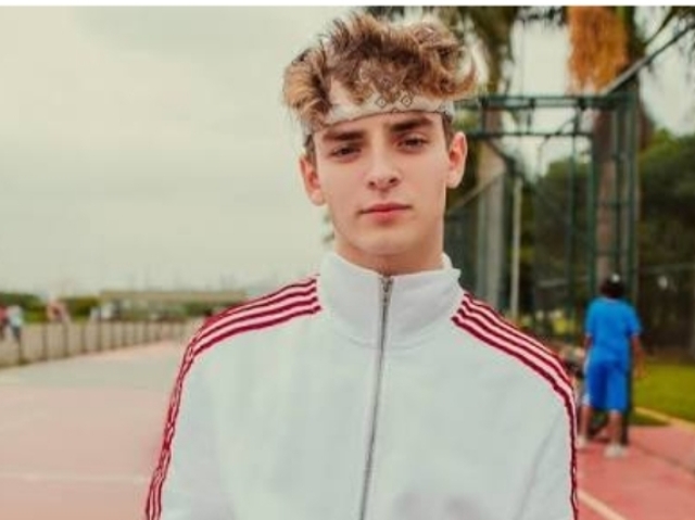 Josh🧡❤