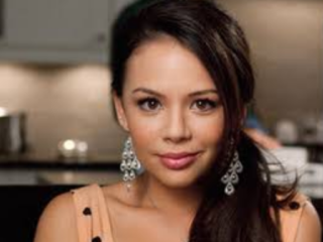 Mona Vanderwaal