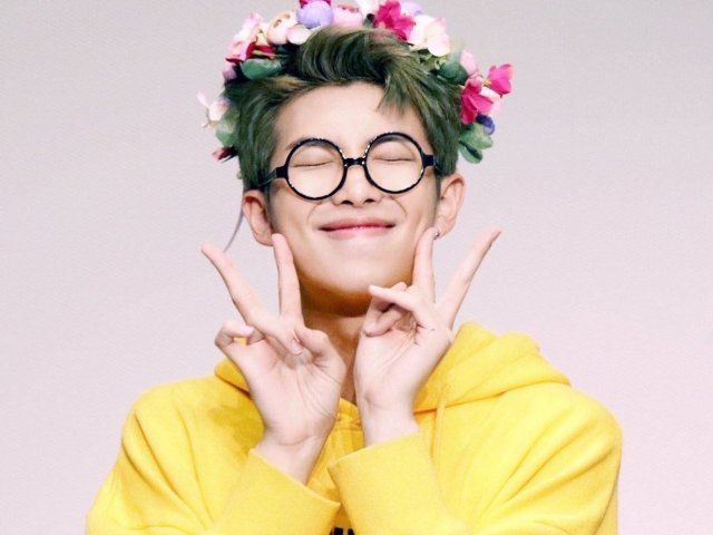 Rap monster obvio quem nao sabe disso ?