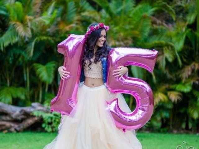 Monte sua festa de 15 anos!