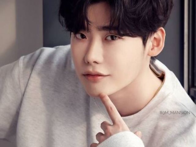 Lee Jong-suk