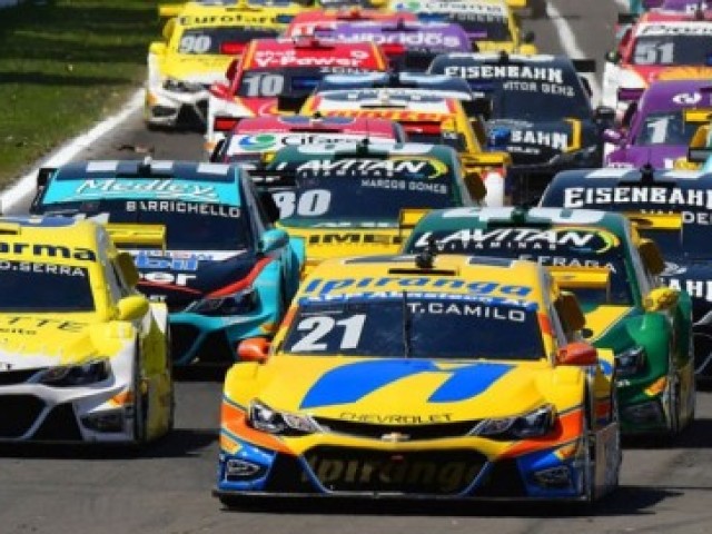 Convidaria para ir ver um stock car.