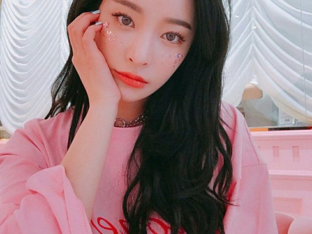 Unnie.