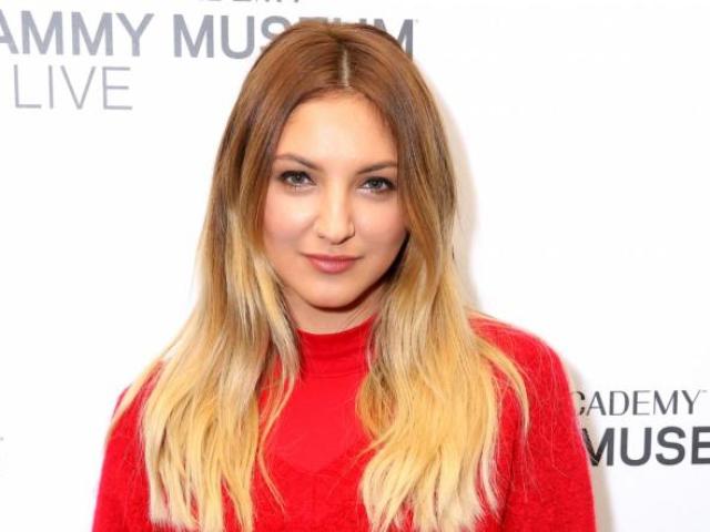 Julia Michaels