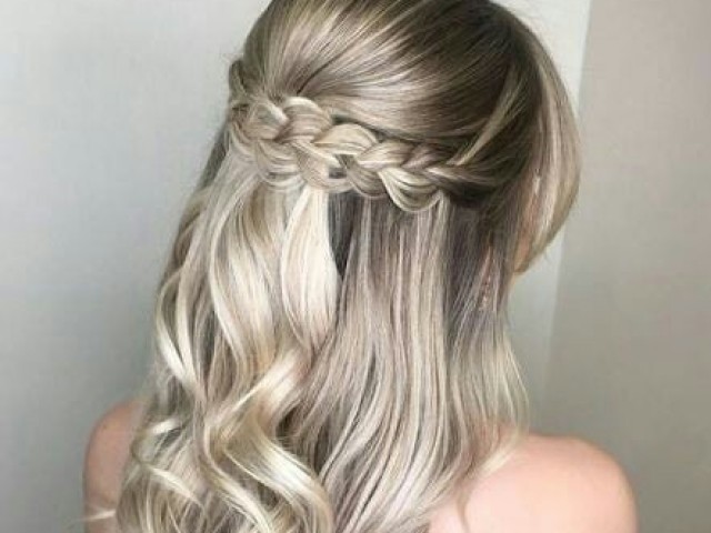 Com Penteado