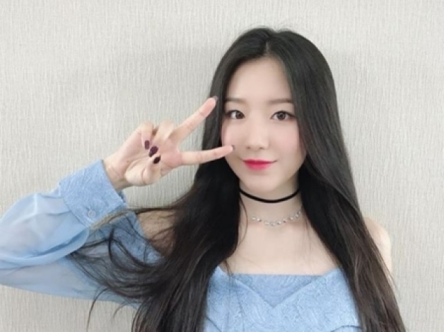 Shuhua - (G)I-DLE