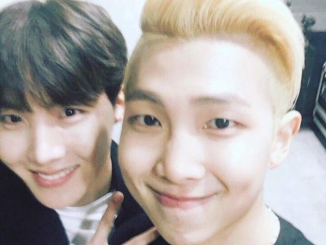 RAP MONSTER E J HOPE