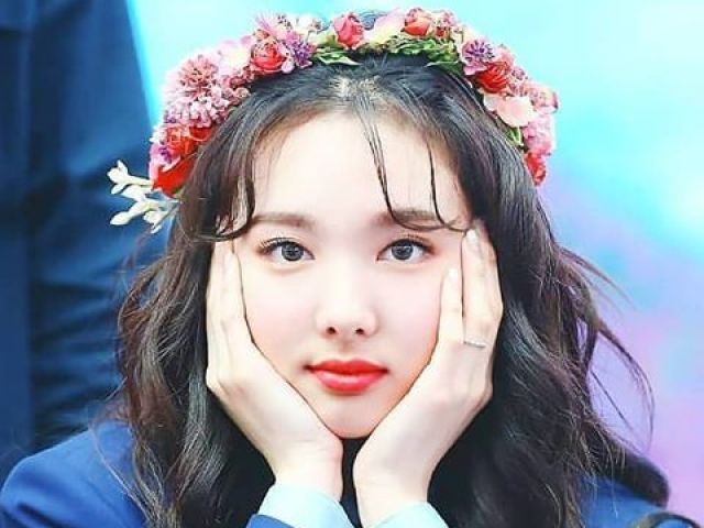 NAYEON