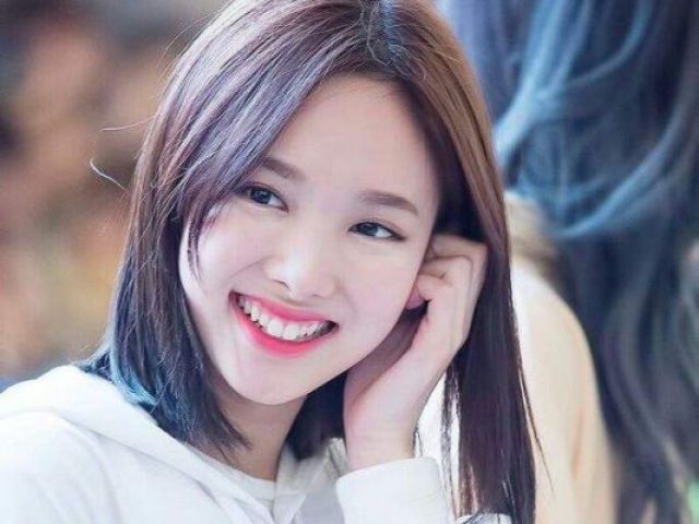 NAYEON