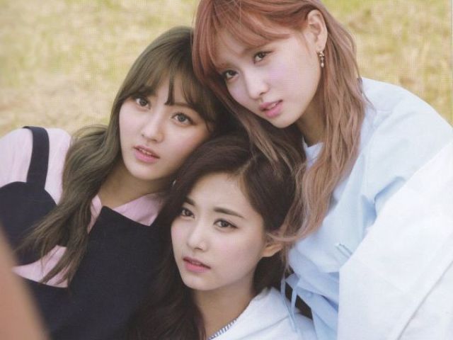 JIHYO, MOMO, TZUYU