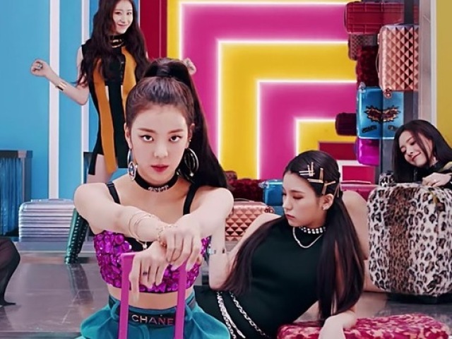 ITZY - DALLA DALLA